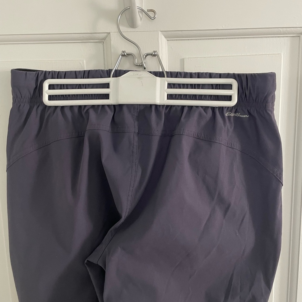 Eddie Bauer Navy Women's joggers - Picture 7 of 7